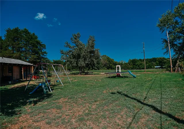 31st image of 182 Hornet Estate Rd, London, AR 72847 | MLS# 1358964
