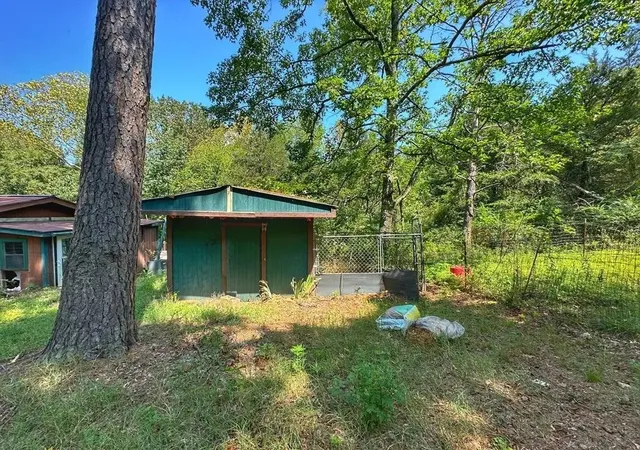 Photo 4 of Single family home for sale at 877 Beaumont Beach Rd, Dover, AR 72837 | MLS# 1358977 | Listing updated on 2026-08-14