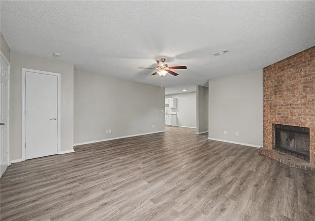 Photo 4 of House for sale at 4394 W & 4396 Thrasher Dr, Fayetteville, AR 72704 | MLS# 1358357 | Listing updated on 2026-10-01