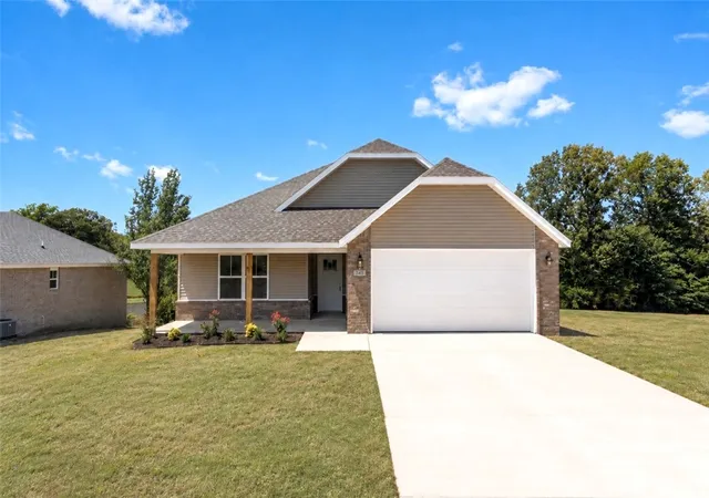 1st image of 248 Lavona Ln, Huntsville, AR 72740 | MLS# 1358997