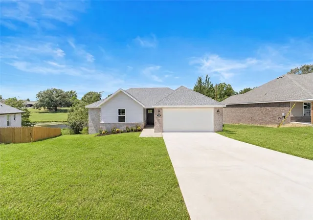 1st image of 238 Lavona Ln, Huntsville, AR 72740 | MLS# 1359031