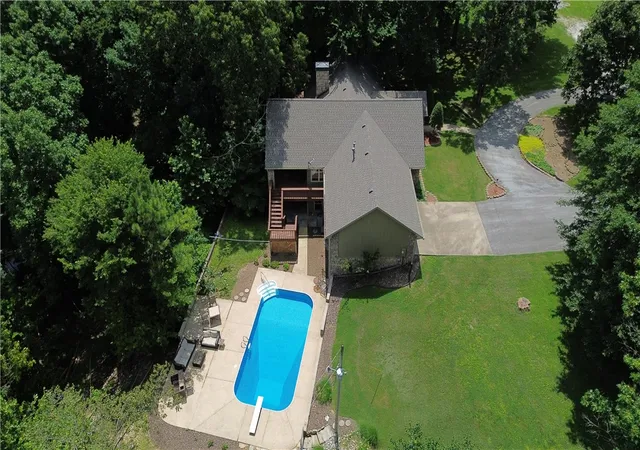 Single family home for sale at 17341 W Highway 102, Decatur, AR 72722 | MLS# 1359035