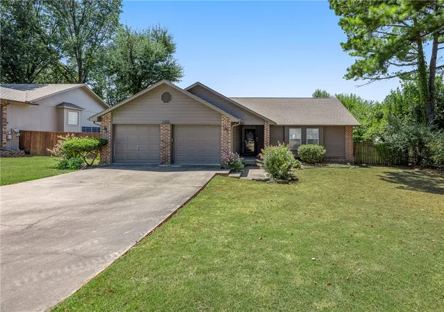 Photo 1 of Single family home for sale at 1102 Ne 2nd Street, Bentonville, AR 72712 | MLS# 1358923 | Listing updated on 2026-08-17