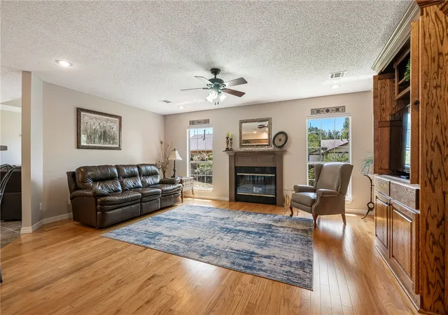 Photo 4 of Single family home for sale at 1102 NE 2nd Street, Bentonville, AR 72712 | MLS# 1358923 | Listing updated on 2026-08-17