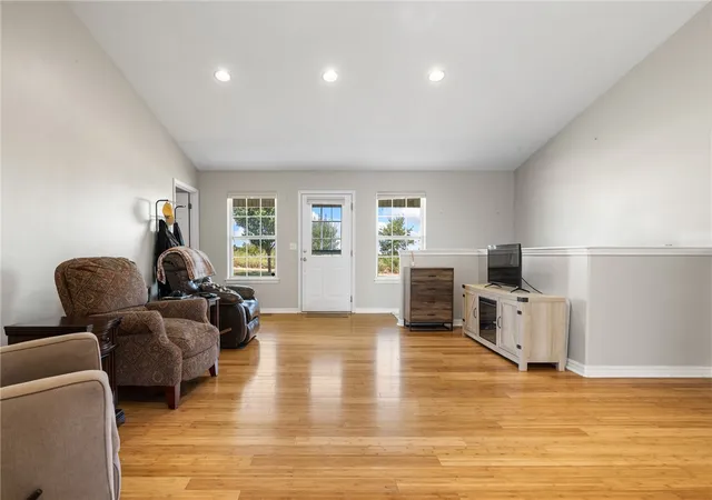 Photo 3 of Single family home for sale at 1637 Grassy Gap Rd, Harrison, AR 72601 | MLS# 1359133 | Listing updated on 2026-08-17