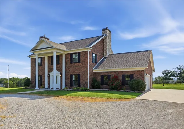 2nd image of 283 Cr 413 Rd, Berryville, AR 72616 | MLS# 1359130