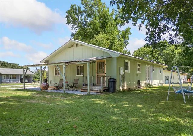 24th image of 17 Sue St, Western Grove, AR 72685 | MLS# 1359146
