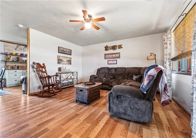 Photo 3 of Single family home for sale at 17 Sue St, Western Grove, AR 72685 | MLS# 1359146 | Listing updated on 2026-09-16