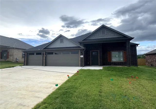 Photo 1 of Sale Pending at 243 S Eagle Mountain St, Prairie Grove, AR 72753 | MLS# 1359157 | Listing updated on 2026-08-25