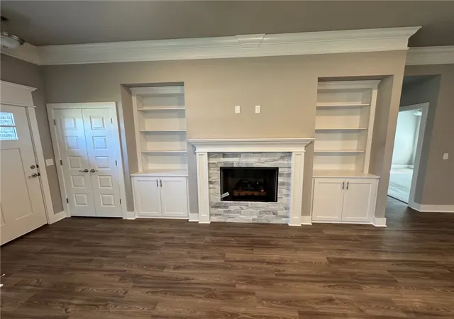 Photo 3 of Sale Pending at 243 S Eagle Mountain St, Prairie Grove, AR 72753 | MLS# 1359157 | Listing updated on 2026-08-25