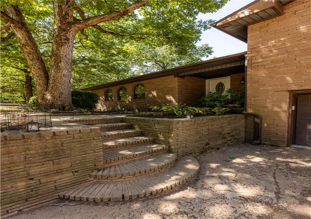 Photo 4 of Single family home for sale at 16107 Walnut Dr, Fayetteville, AR 72704 | MLS# 1359141 | Listing updated on 2026-09-23