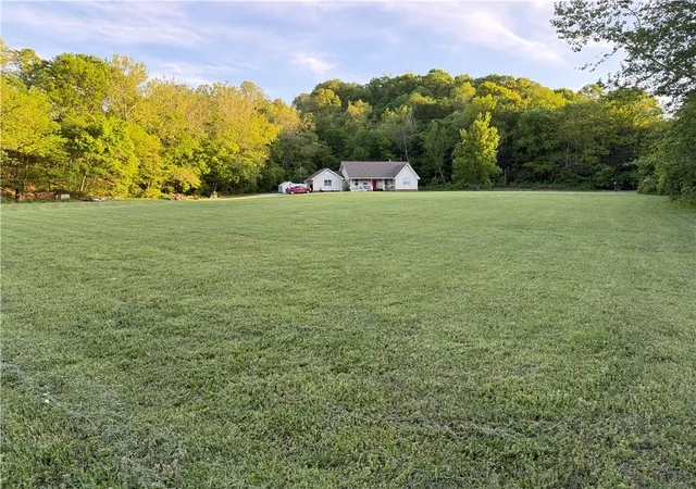 Photo 4 of Single family home for sale at 21575 Sibley Rd, Sulphur Springs, AR 72768 | MLS# 1359121 | Listing updated on 2026-08-18