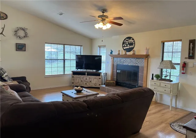 Photo 4 of Single family home for sale at 20073 Ar 21, Ponca, AR 72670 | MLS# 1359249 | Listing updated on 2026-10-07