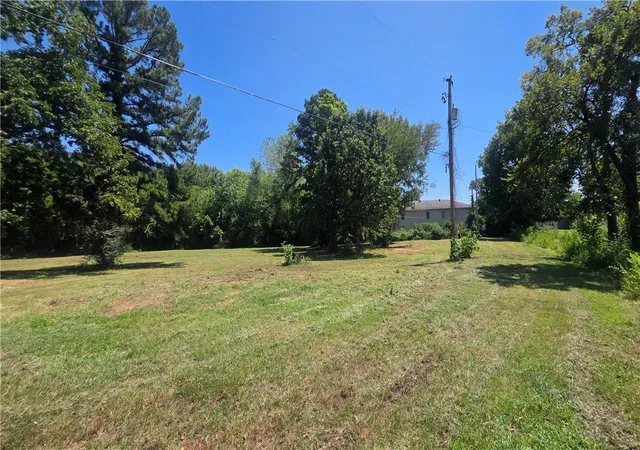1st image of 1301 E 8th St, Russellville, AR 72801 | MLS# 1359196