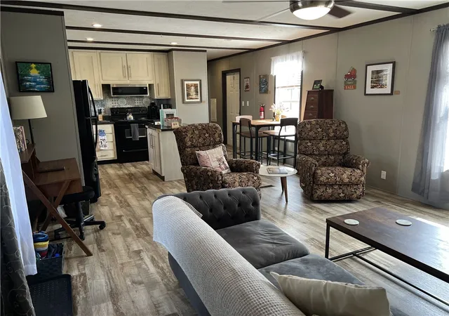 Photo 4 of Manufactured home for sale at 20041 Ar 21, Ponca, AR 72670 | MLS# 1359272 | Listing updated on 2026-10-07