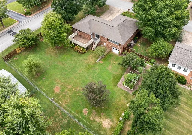 41st image of 1001 Eugene St, Harrison, AR 72601 | MLS# 1359285