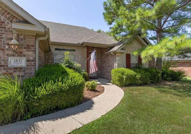 Photo 2 of Single family home for sale at 1831 Spring Crk Ave, Springdale, AR 72764 | MLS# 1359064 | Listing updated on 2026-08-19