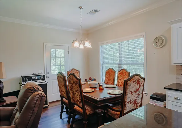 Photo 2 of Sale Pending at 804 S Pittsburg Ave, Russellville, AR 72802 | MLS# 1359321 | Listing updated on 2026-08-22