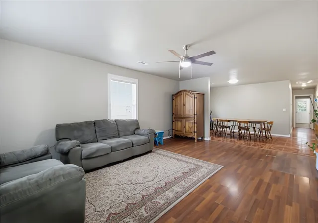 2nd image of 1116 E Jewell St, Siloam Springs, AR 72761 | MLS# 1359261