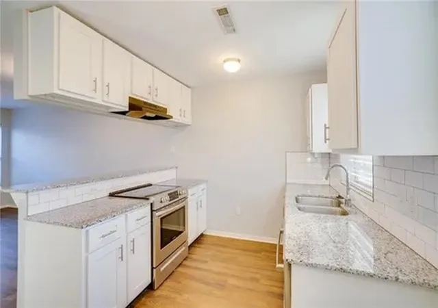 Photo 3 of Condo for sale at 1869 Scull Crk Dr, Fayetteville, AR 72703 | MLS# 1359371 | Listing updated on 2026-08-19
