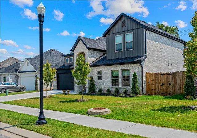 3rd image of 7201 Sw Basswood Ave, Bentonville, AR 72713 | MLS# 1359308