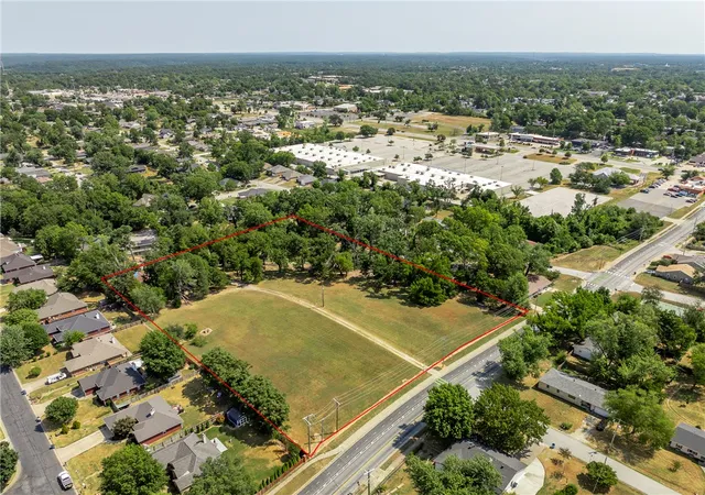 Photo 3 of Land for sale at 1208 NW 3rd Street, Bentonville, AR 72712 | MLS# 1358905 | Listing updated on 2026-08-19