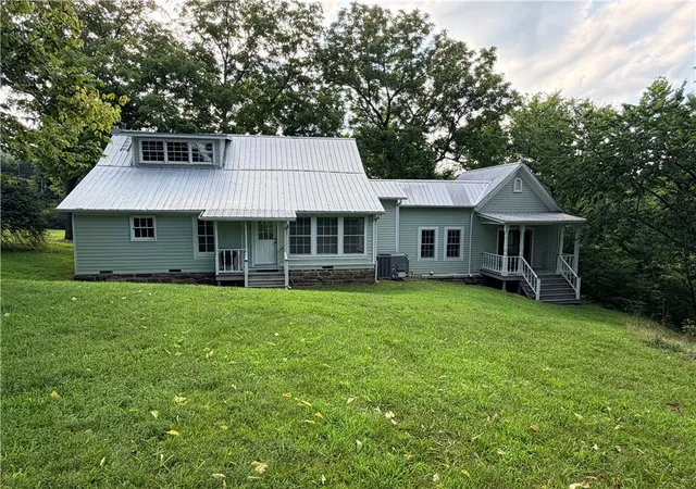 Photo 2 of Single family home for sale at 3150 Madison 3275 3150 Madison 3275, Huntsville, AR 72740 | MLS# 1359417 | Listing updated on 2026-08-20