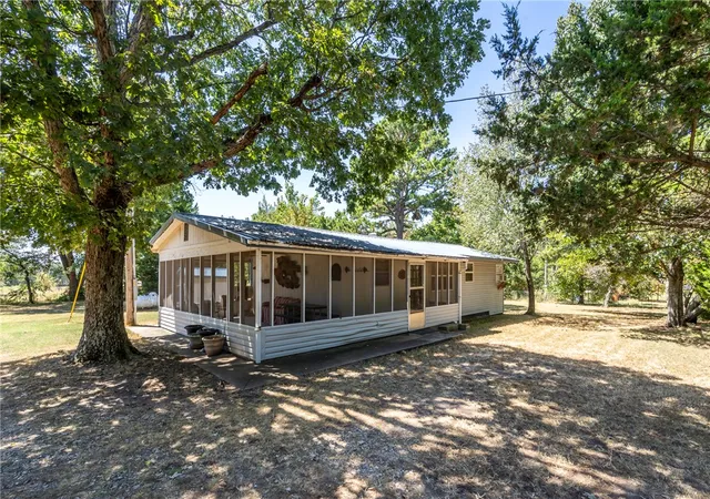 2nd image of 13713 State Hwy 116, Colcord, OK 74338 | MLS# 1359264