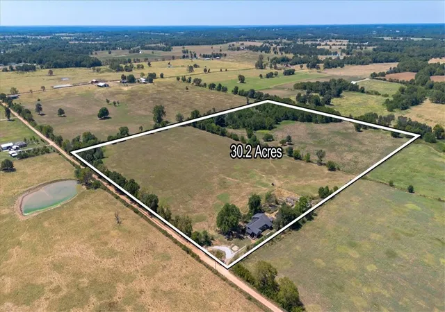 Photo 2 of Single family home for sale at 571 Cardin Rd, Rocky Comfort, MO 64861 | MLS# 1359173 | Listing updated on 2026-08-20