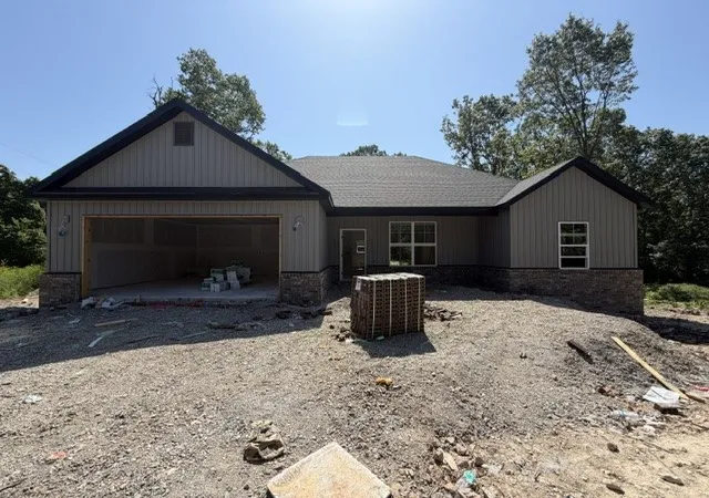 Photo 1 of Single family home for sale at 1 Croxton Ln, Bella Vista, AR 72714 | MLS# 1359446 | Listing updated on 2026-08-24