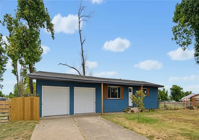 Photo 1 of Single family home for sale at 914 S Dixieland Rd, Rogers, AR 72758 | MLS# 1359042 | Listing updated on 2026-08-20