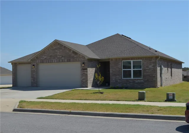 1st image of 10607 Pine, Fort Smith, AR 72916 | MLS# 1359490