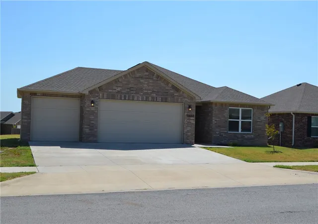 2nd image of 10607 Pine, Fort Smith, AR 72916 | MLS# 1359490