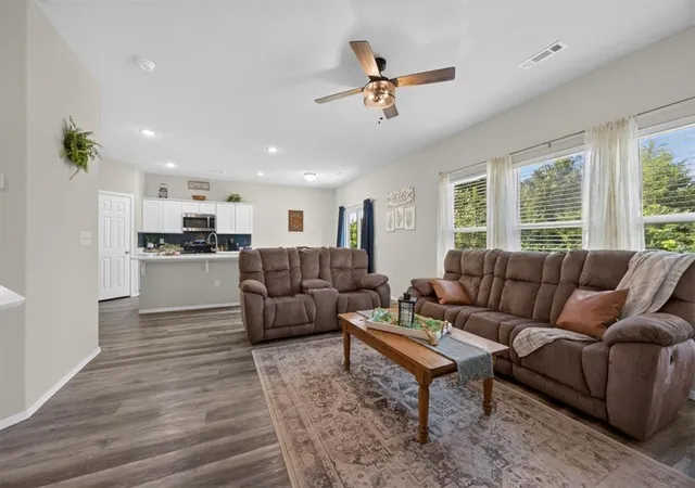 Photo 4 of Single family home for sale at 146 Cooper St, Huntsville, AR 72740 | MLS# 1359319 | Listing updated on 2026-10-01