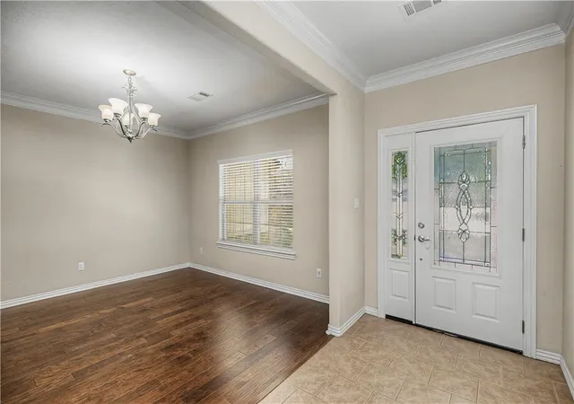 Photo 3 of Single family home for sale at 203 W Windsor Dr, Rogers, AR 72756 | MLS# 1359225 | Listing updated on 2026-09-17