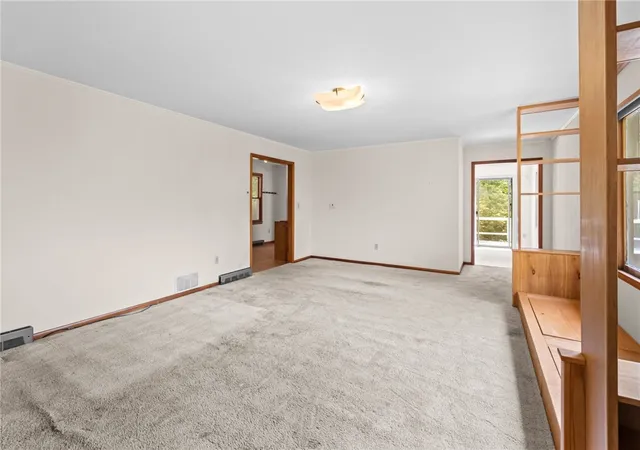 Photo 4 of Single family home for sale at 48 White St, Eureka Springs, AR 72632 | MLS# 1359236 | Listing updated on 2026-09-25