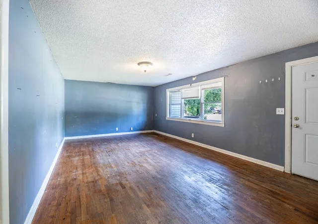 Photo 3 of Single family home for sale at 1505 Backus Ave, Springdale, AR 72764 | MLS# 1359444 | Listing updated on 2026-08-21