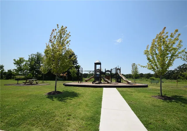 Photo 26 of Single family home for sale at 1806 Hudson Dr, Siloam Springs, AR 72761 | MLS# 1359525 | Listing updated on 2026-08-25