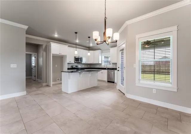 Photo 4 of Single family home for sale at 1806 Hudson Dr, Siloam Springs, AR 72761 | MLS# 1359525 | Listing updated on 2026-08-25