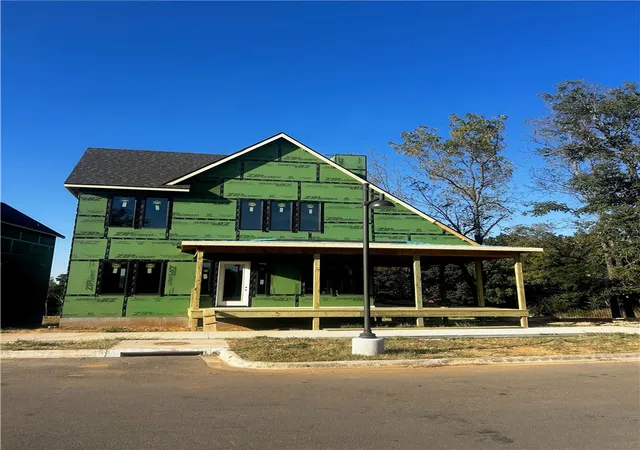 Photo 1 of Single family home for sale at 2310 W Markham, Fayetteville, AR 72701 | MLS# 1359536 | Listing updated on 2026-08-26
