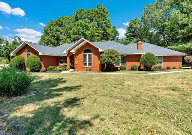 Photo 1 of Sale Pending at 4206 Spyglass Dr, Springdale, AR 72764 | MLS# 1359265 | Listing updated on 2026-08-22