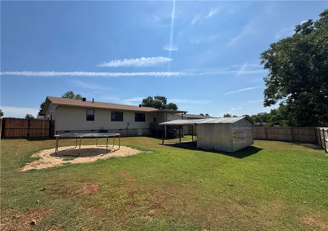 3rd image of 1115 N 25Th St, Van Buren, AR 72956 | MLS# 1359579