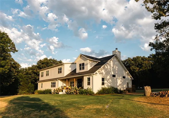 1st image of 17215 E Wyman Rd, Fayetteville, AR 72701 | MLS# 1359561
