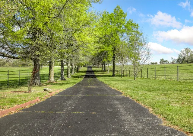 Photo 3 of Single family home for sale at 7288 E Hwy 62, Harrison, AR 72601 | MLS# 1359542 | Listing updated on 2026-08-21