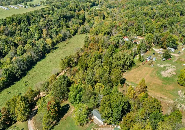 Photo 4 of Sale Pending at 1315 N Scott Hollow Rd, Springdale, AR 72764 | MLS# 1359630 | Listing updated on 2026-09-24