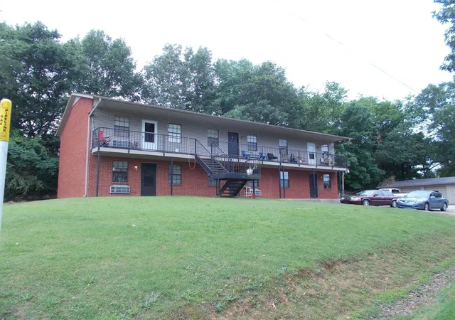 1st image of 405 Chateau St, Barling, AR 72923 | MLS# 1358229