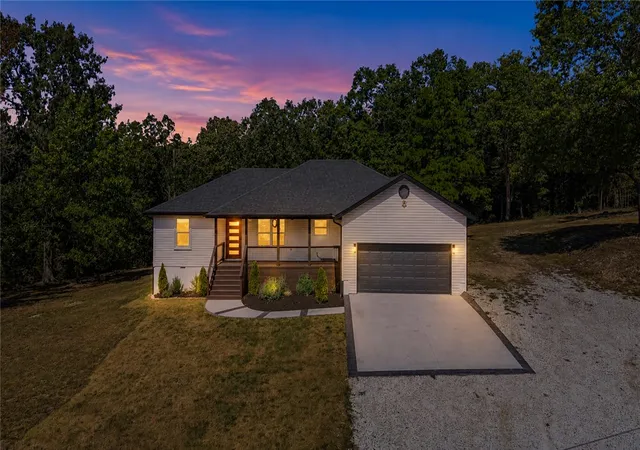 Photo 2 of Single family home for sale at 14520 Esculapia Hollow Rd, Rogers, AR 72758 | MLS# 1359421 | Listing updated on 2026-08-22