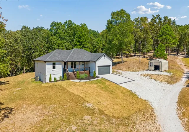 Photo 3 of Single family home for sale at 14520 Esculapia Hollow Rd, Rogers, AR 72758 | MLS# 1359421 | Listing updated on 2026-08-22