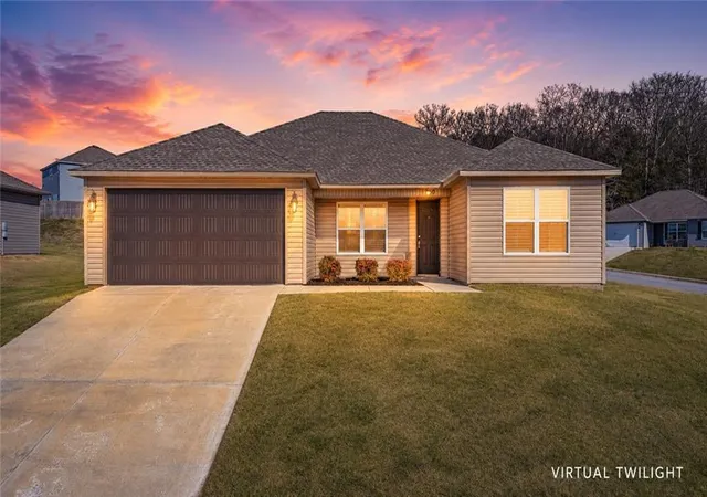 2nd image of 130 Worley St, Huntsville, AR 72740 | MLS# 1359333