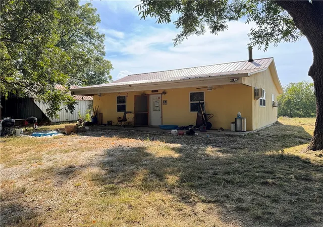 2nd image of 262 Hc 32, Mount Judea, AR 72655 | MLS# 1359741